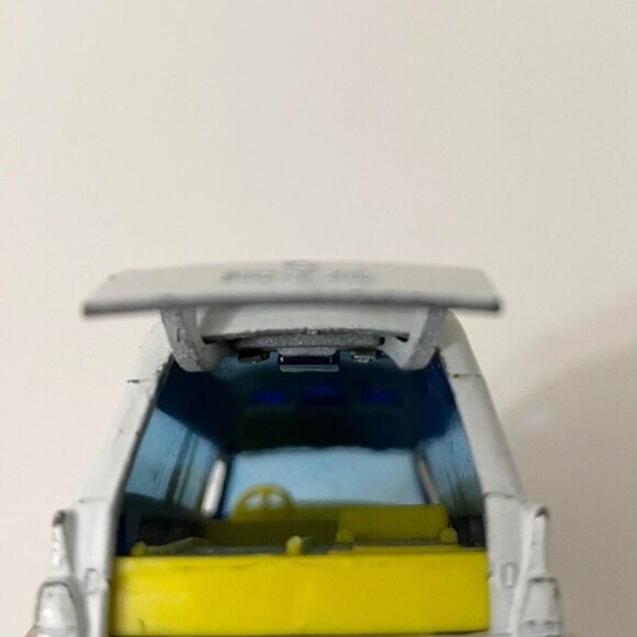 Matchbox Speed Kings Lesney Mercedes Benz Binz Ambulance K63 Diecast - Picture 9 of 16